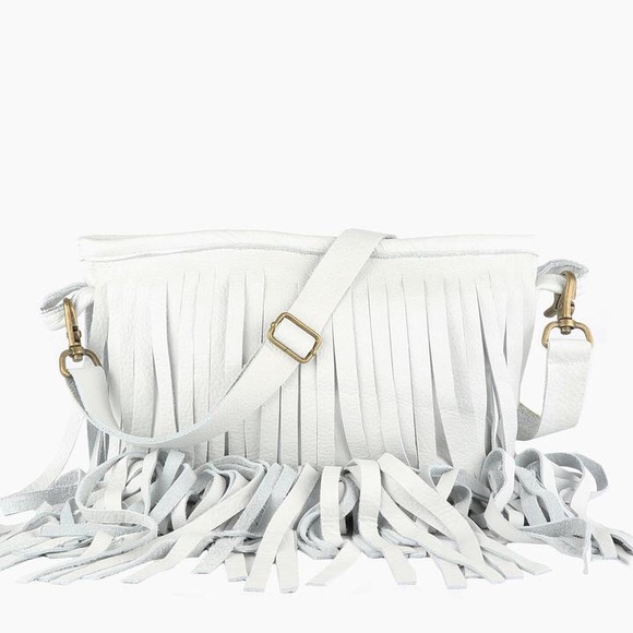 LAST ONE! White Leather Fringe Messenger Bag - Picture 2 of 3
